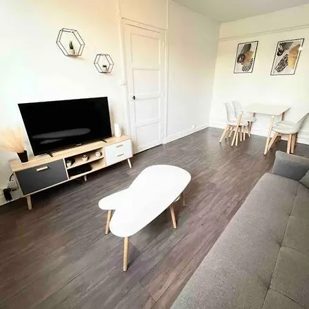 Appt 62m2 Cosy Et Calme A 5 Min Du Parc Montjuzet Apartment